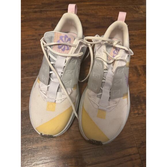 Nike Shoes Crater Impact GS Coconut Milk Pink Foam DB3551-103 Youth Size 6Y - Picture 2 of 5